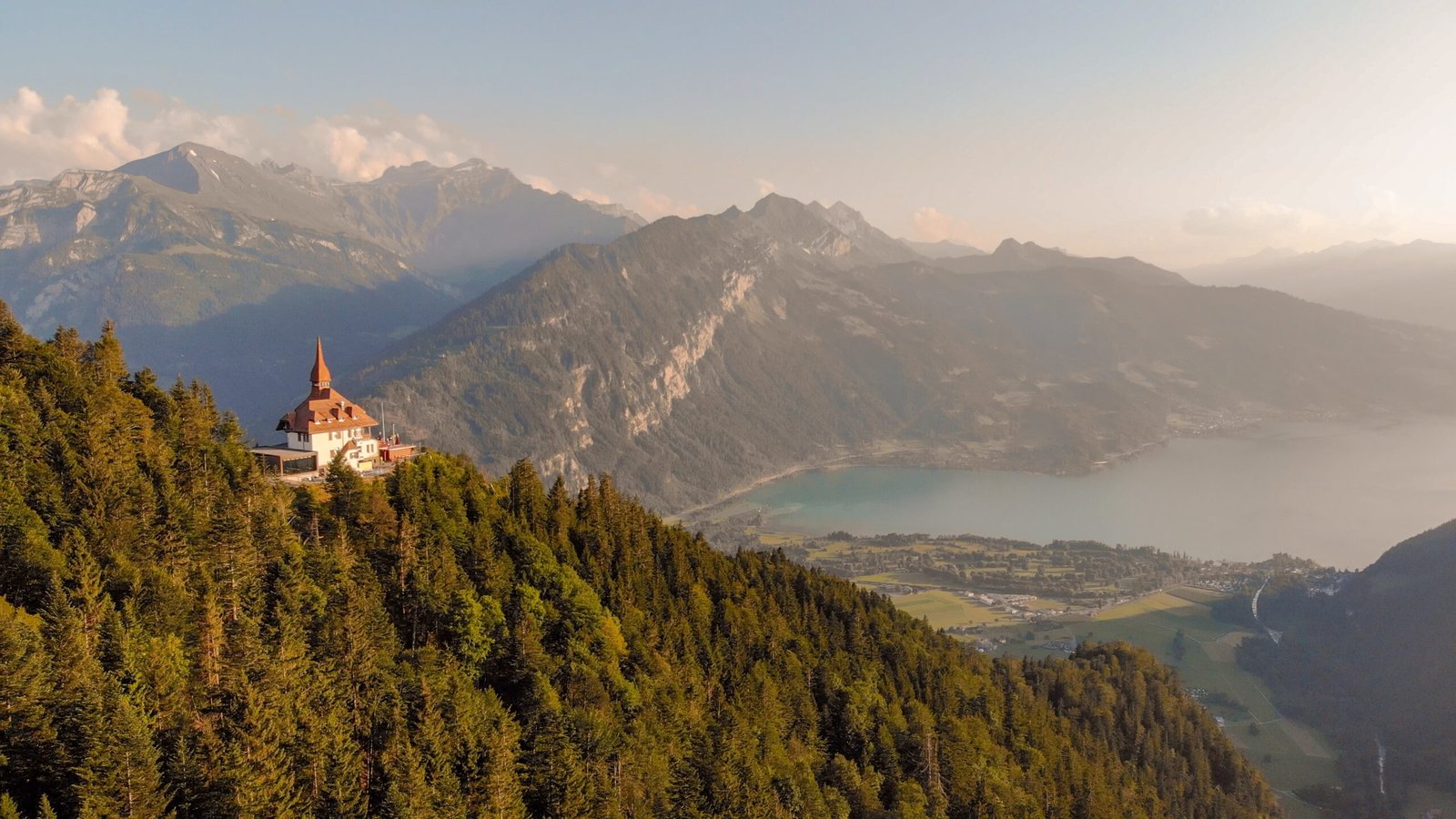 Bern to Interlaken Day Trip: The Ultimate 2026 Guide